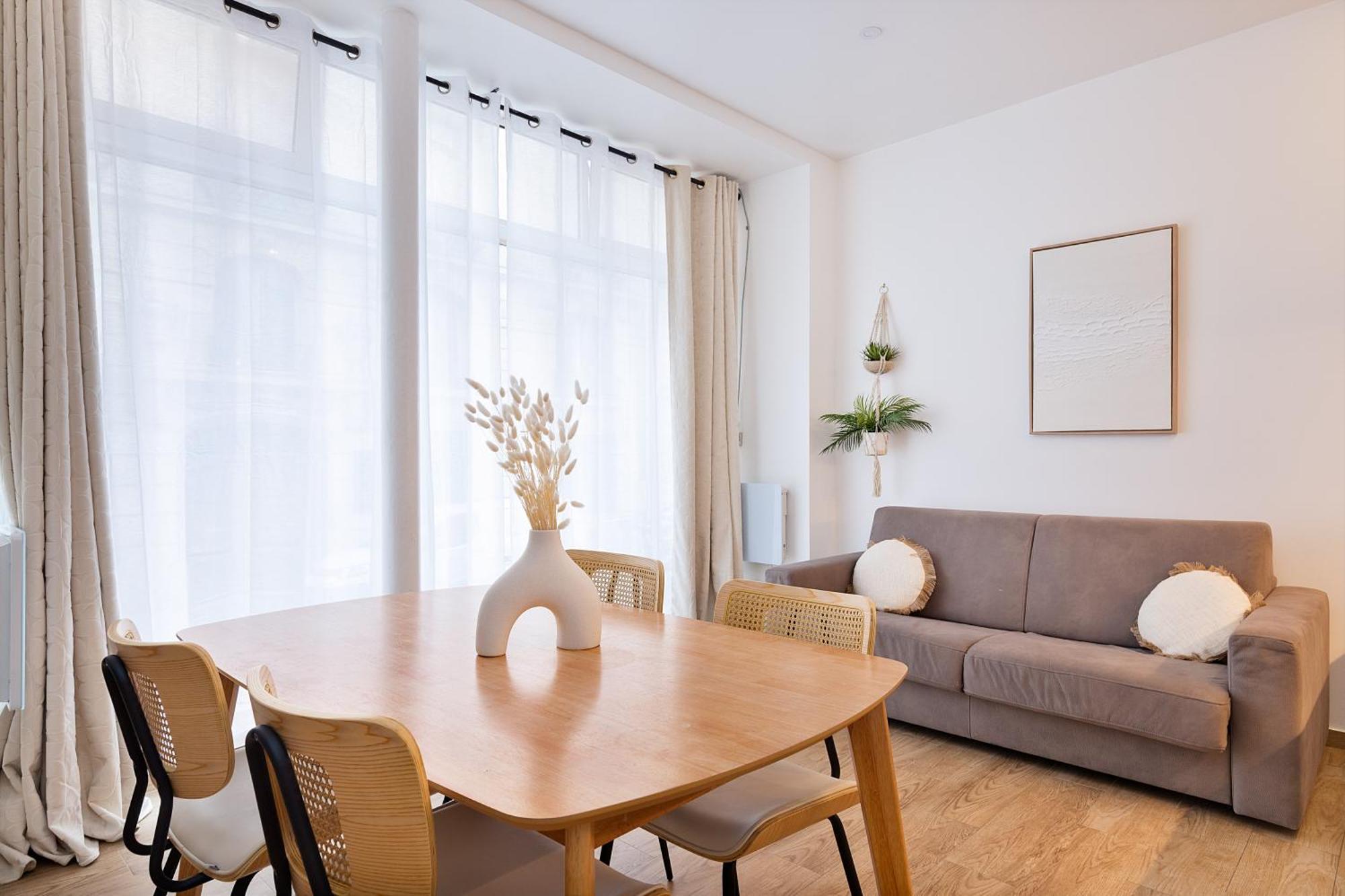 Cosy & Central, Opera Madeleine パリ エクステリア 写真